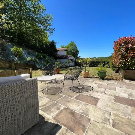 Maison Lumineuse Et Calme Avec Jardin A Ciboure, Proche Des Commerces Et Plages - Fr-1-239-975 * Ciboure