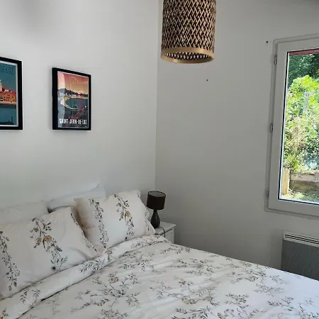 Casa vacanze Maison Lumineuse Et Calme Avec Jardin A Ciboure, Proche Des Commerces Et Plages - Fr-1-239-975 *